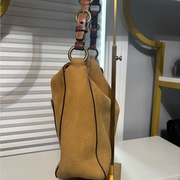 Sold no longer available
Coach Suede Chelsea Shoulder Bag - Picture 2 of 8